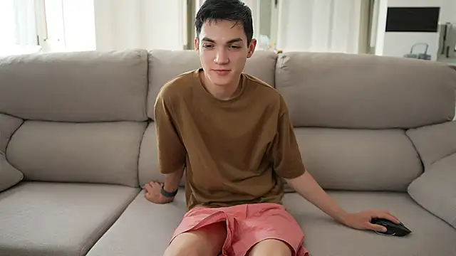 Snapshot of MattyandAiden chatting on 05-24-26, 04:12 MattyandAiden online show from 05-24-26, 04:12