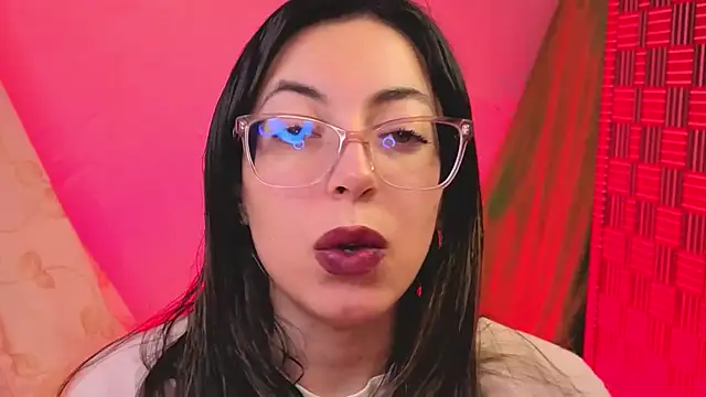 Miranda sexlove  online show from 12-18-25, 07:36