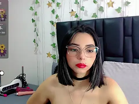 sara arias00 online show from 09-17-25, 01:13