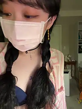 Etherealcat33 online show from 12-15-25, 04:33