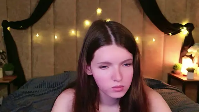 Gaby Essen online show from 11-14-25, 08:51