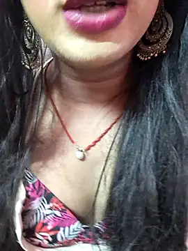 Snapshot of tharki-anand chatting on 07-10-26, 07:27 tharki-anand online show from 07-10-26, 07:27
