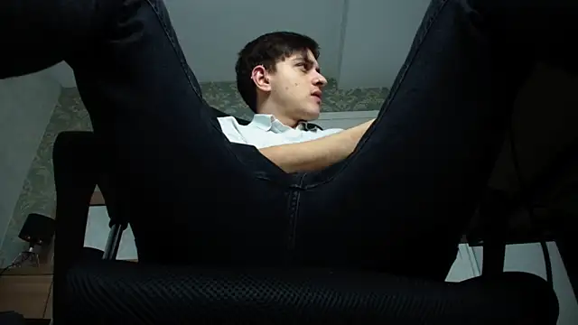 FelixStarkk online show from 09-28-25, 04:40