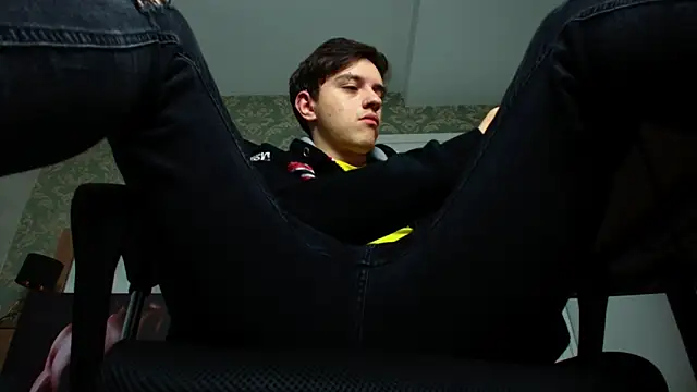 FelixStarkk online show from 09-30-25, 04:28