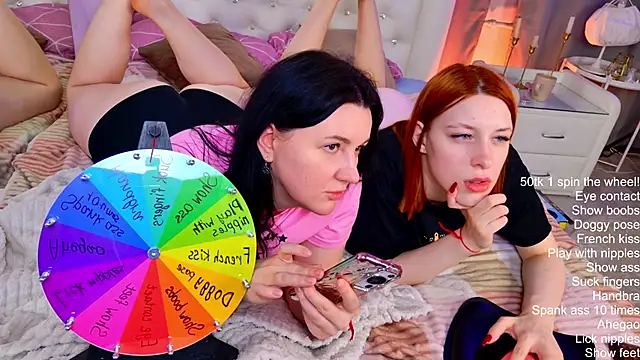 love me  tonight  online show from 11-28-25, 11:13