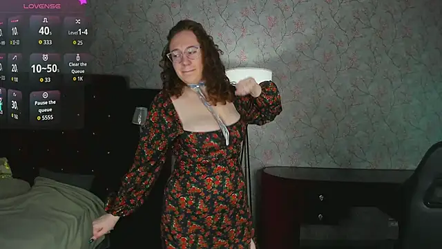 ellie coy  online show from 04-07-26, 01:22