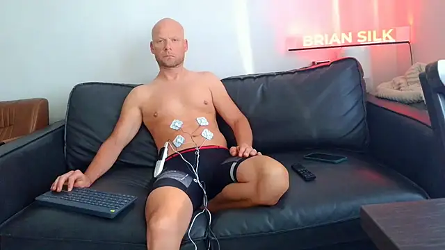 BRIANSILK77 online show from 05-29-26, 05:27