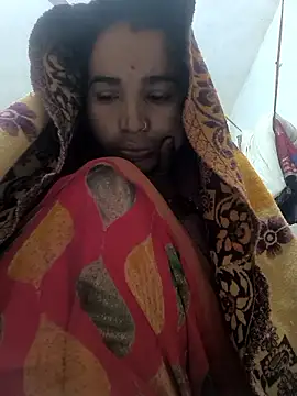 Hot raaani online show from 01-10-26, 12:34