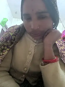 Hot raaani online show from 01-11-26, 02:55