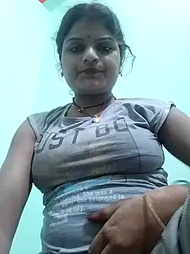 Snapshot of Hot_mirchjii chatting on 09-22-25, 03:25 Hot mirchjii online show from 09-22-25, 03:25