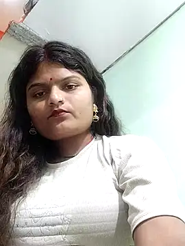 Snapshot of Hot_mirchjii chatting on 10-30-25, 01:45 Hot mirchjii online show from 10-30-25, 01:45