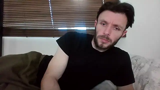 Snapshot of MasterJakeJohns chatting on 12-19-25, 11:28 MasterJakeJohns online show from 12-19-25, 11:28