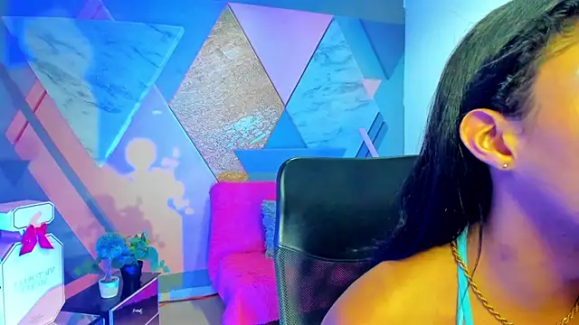 keytinthomson  online show from 10-27-25, 08:24