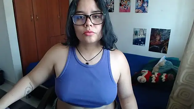 Snapshot of saenz_eymi chatting on 09-15-25, 07:14 saenz eymi online show from 09-15-25, 07:14