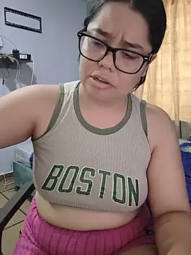 Snapshot of saenz_eymi chatting on 07-30-26, 05:12 saenz eymi online show from 07-30-26, 05:12