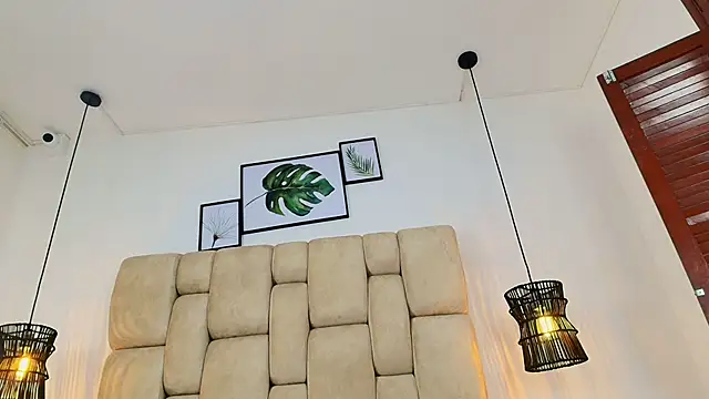 Cinthiabaker online show from 03-18-26, 02:20