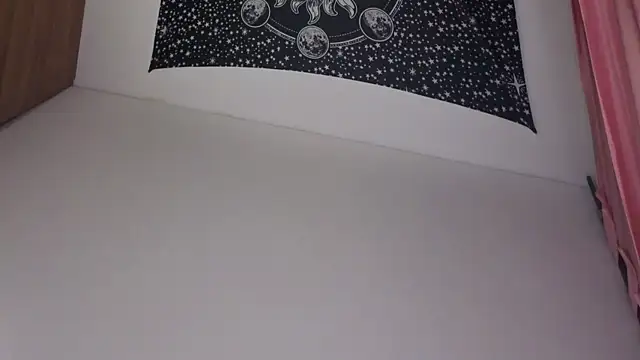 lilyx  online show from 04-19-26, 04:56