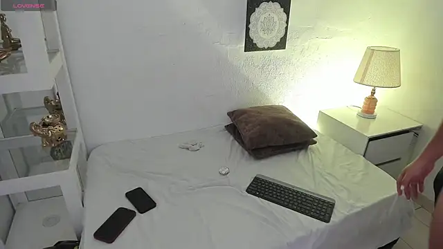 MafeStar777 online show from 11-27-25, 02:41