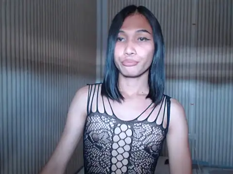 Urfucking khloe1 online show from 02-14-26, 12:29