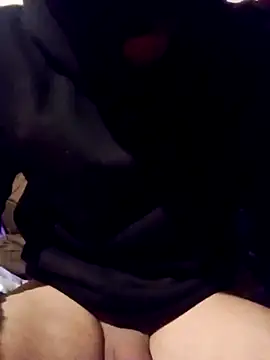 Golonzo1996 online show from 11-26-25, 09:27