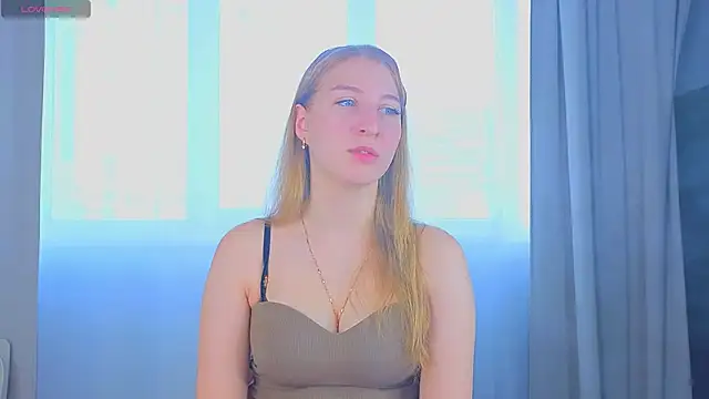 LorettaGladman online show from 09-27-25, 04:06