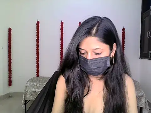 Snapshot of GUDIYA_BAB chatting on 11-01-25, 05:42 GUDIYA BAB online show from 11-01-25, 05:42