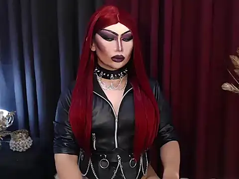 MadammeGiaX online show from 05-13-26, 05:05