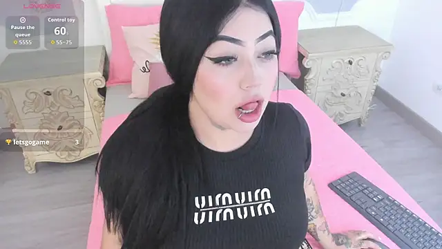 MeganStar   online show from 01-10-26, 11:56