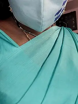 Snapshot of telugu_Geetha30 chatting on 09-16-25, 04:57 telugu Geetha30 online show from 09-16-25, 04:57