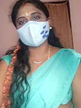 Snapshot of telugu_Geetha30 chatting on 10-14-25, 06:36 telugu Geetha30 online show from 10-14-25, 06:36