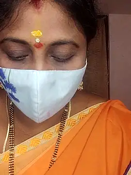 Snapshot of telugu_Geetha30 chatting on 10-19-25, 07:20 telugu Geetha30 online show from 10-19-25, 07:20