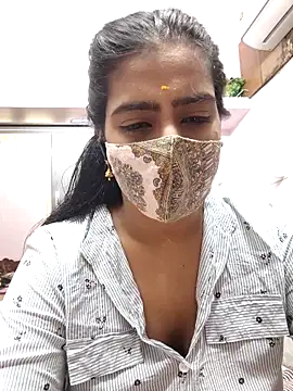 Tamil-Meenu12 online show from 03-30-26, 06:47