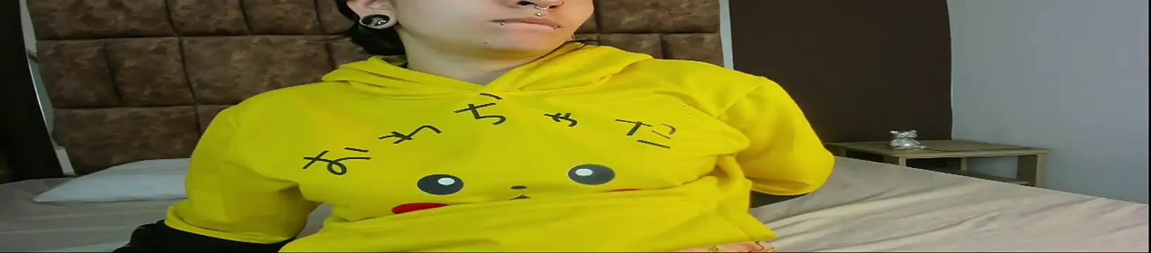 Kitty ravee online show from 09-19-25, 12:06