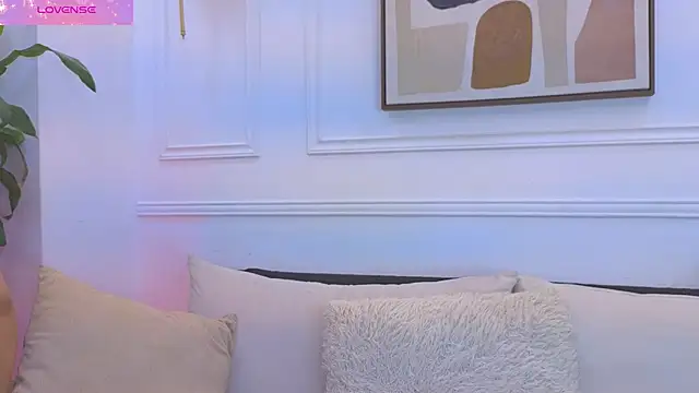 Daisy Price online show from 02-25-26, 11:20