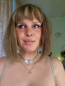 Snapshot of TsPostophere chatting on 05-31-26, 11:06 TsPostophere online show from 05-31-26, 11:06