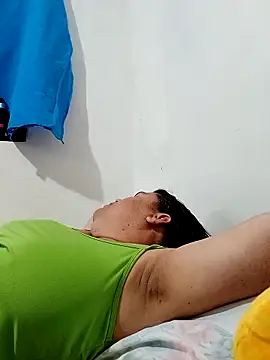 yaneth  online show from 09-18-25, 12:34