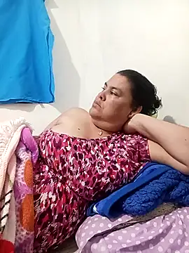 yaneth  online show from 12-19-25, 12:17