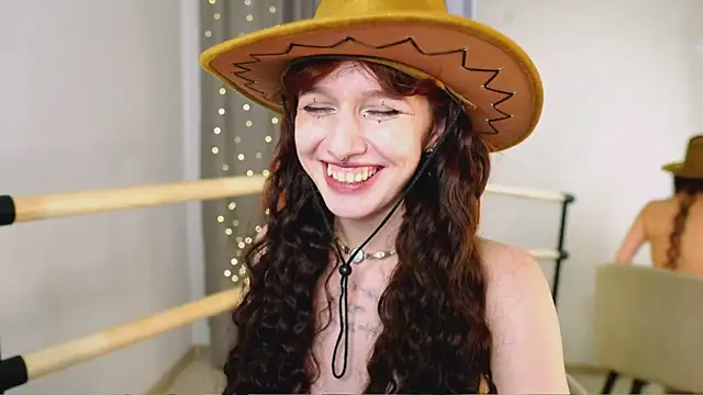 LeelooYolo online show from 12-13-25, 07:53