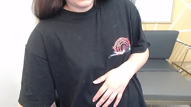 olivia russo  online show from 11-19-25, 08:09