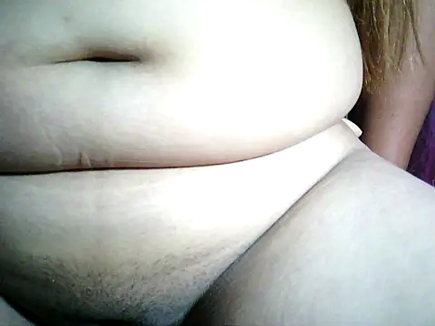 yuana25 online show from 02-21-26, 05:52