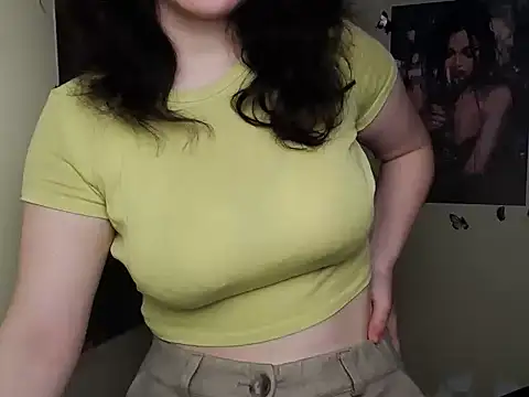 LadyAlice  online show from 04-09-26, 06:19