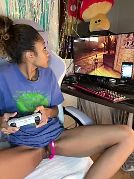 Snapshot of rubywithpearls chatting on 10-23-25, 10:19 rubywithpearls online show from 10-23-25, 10:19