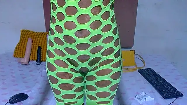 SexyChantyBabe25 online show from 04-04-26, 12:42