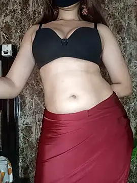 Snapshot of Hot_malika19 chatting on 06-27-26, 01:06 Hot malika19 online show from 06-27-26, 01:06