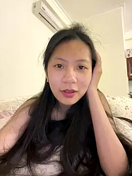 Lil-Gi online show from 11-25-25, 04:40