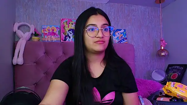 laurenelove online show from 02-27-26, 03:50