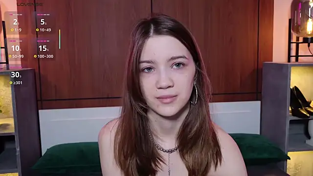 Snapshot of Alison_kisss chatting on 06-17-26, 07:15 Alison kisss online show from 06-17-26, 07:15