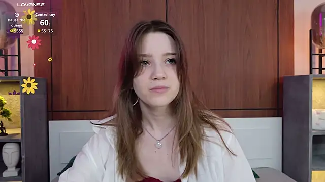 Snapshot of Alison_kisss chatting on 07-26-26, 08:16 Alison kisss online show from 07-26-26, 08:16