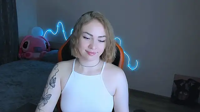 LaraKrein lk online show from 03-10-26, 04:34