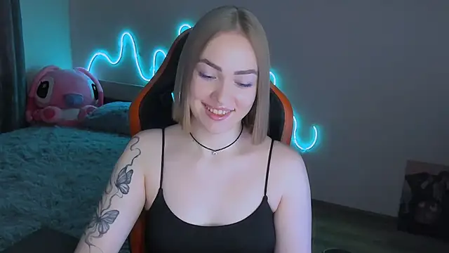 LaraKrein lk online show from 03-16-26, 01:04